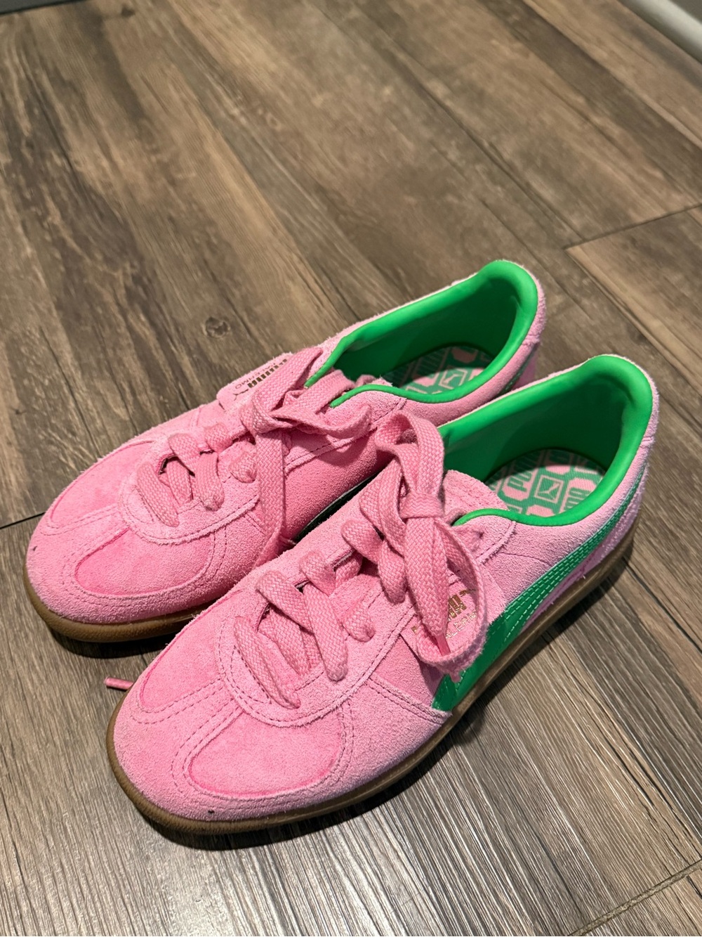 Puma sneakers